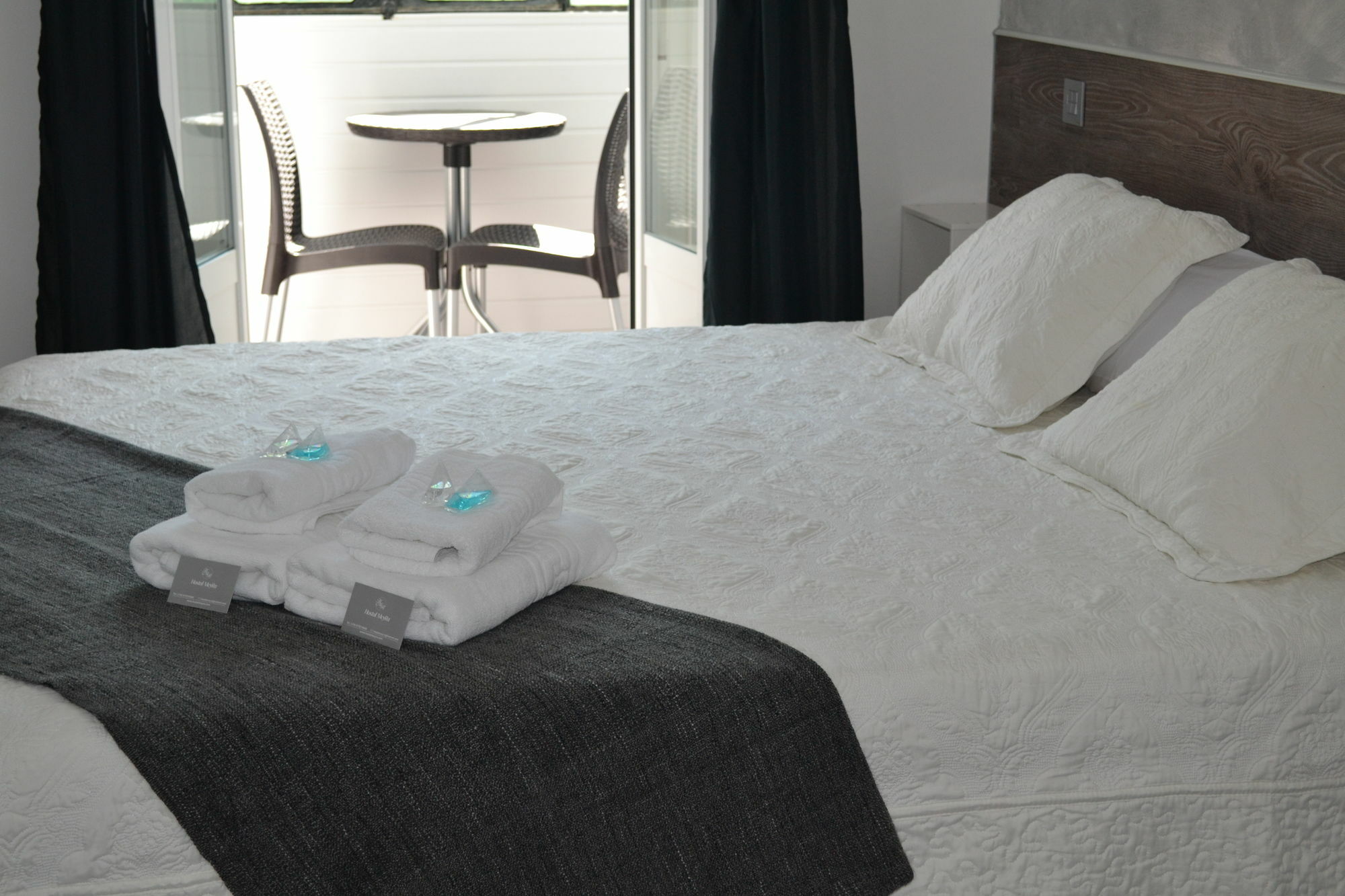 Hostal Meyra Madrid Eksteriør billede
